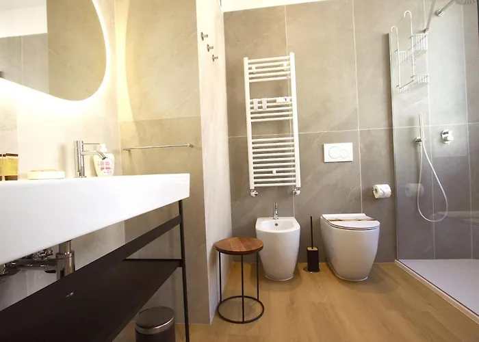 Claudia 2br * Рим