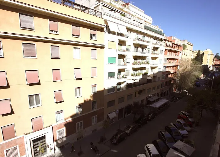 Claudia 2br Апартаменты Рим